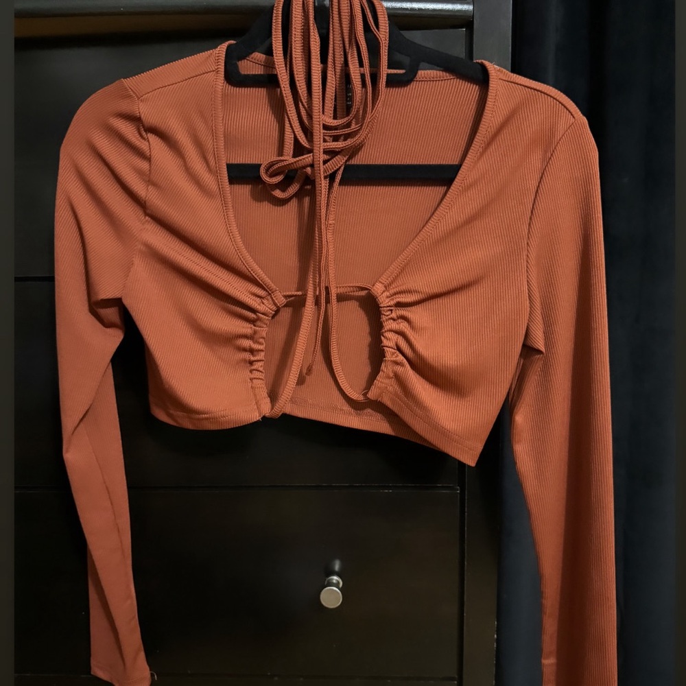 Long sleeve going out top